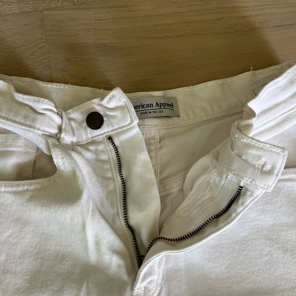 American Apparel white denim shorts - Picture 2 of 5
